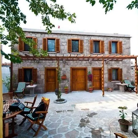 Idasos Tasodalar فندق Assos